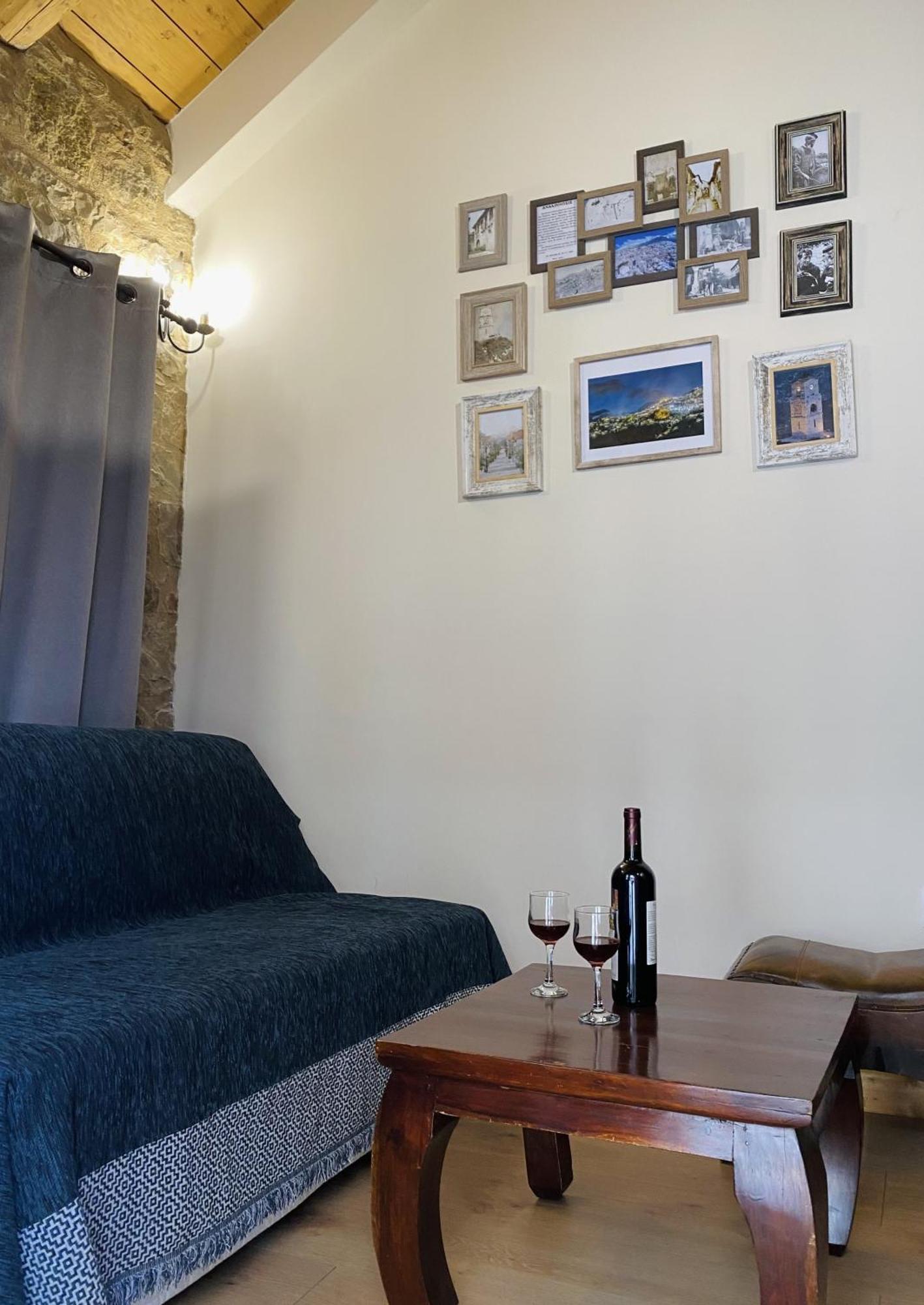 Alexandros Guesthouse 아라초바 외부 사진