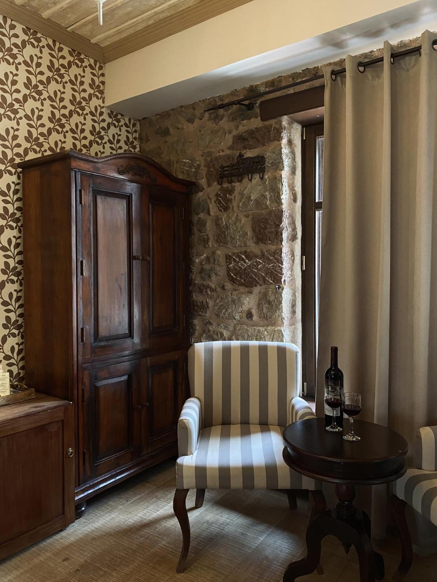 Alexandros Guesthouse 아라초바 외부 사진